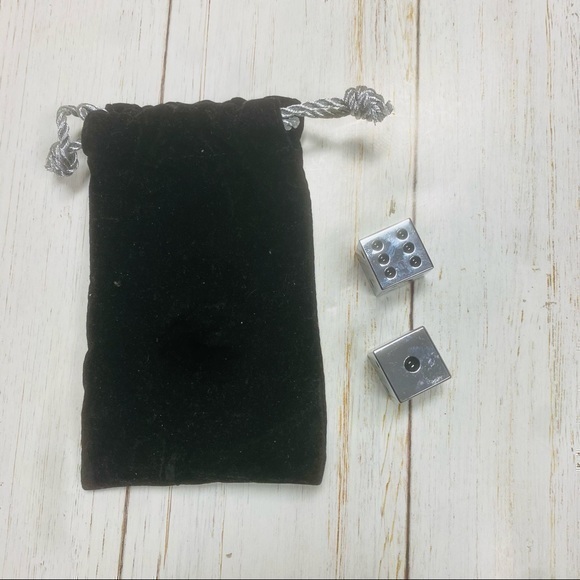 Polished Stainless Steel Dice Set with Black Velvet Holding Bag. - Picture 1 of 3